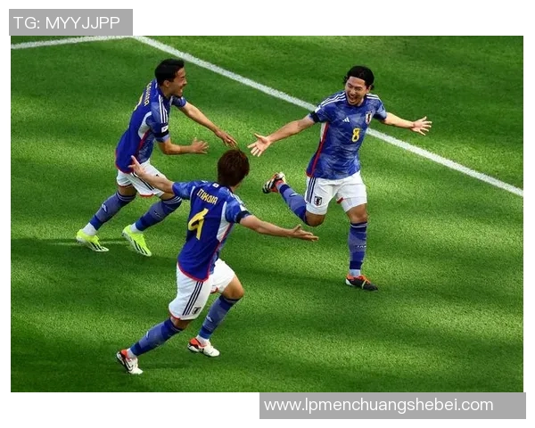 2013东亚杯精彩对决韩国队与日本队的巅峰之战回顾与分析