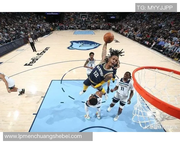 2016年NBA季后赛太阳队与灰熊队激战回顾与精彩瞬间分析